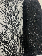 Load image into Gallery viewer, Crsytal Hair Crown