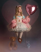 Load image into Gallery viewer, Beary Sweet Flower Crown