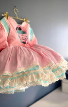 Load image into Gallery viewer, Beary Sweet Flower Crown