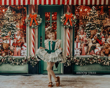 Load image into Gallery viewer, Emeraude Beauty Dress