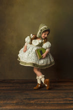 Load image into Gallery viewer, Blush & Lilac Bonnet