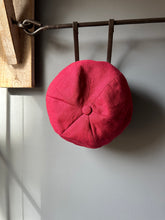 Load image into Gallery viewer, Beret
