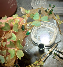 Load image into Gallery viewer, Clover Crown