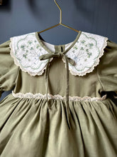 Load image into Gallery viewer, Victorian Clover Dress