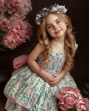 Load image into Gallery viewer, Blossom flower crown