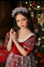 Load image into Gallery viewer, Pearls and Stones Headband with elastic back