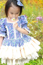 Load image into Gallery viewer, Autumn Blossom Vintage Lace Bonnet