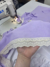 Load image into Gallery viewer, Vintage Roses Bloomers