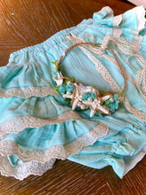 Load image into Gallery viewer, Sea Glass Hair Crown