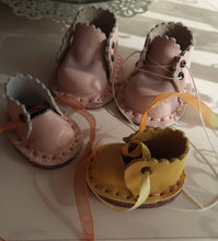 Load image into Gallery viewer, Bambalina Leather Handmade Doll Shoes