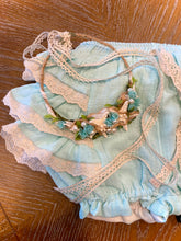 Load image into Gallery viewer, Sea Glass Hair Crown